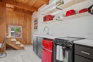 Even though there is so much to see and do in the Hills, this is your perfect home to relax!