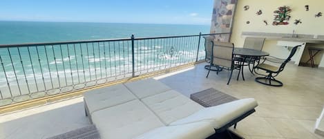 Gorgeous ocean views