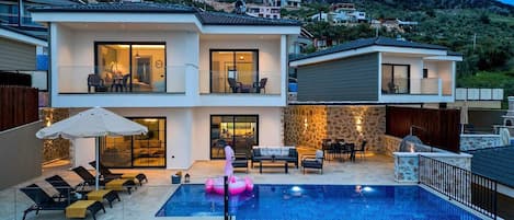 Brand new Villa Lidya in the evening