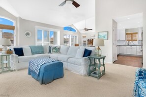 Open Floorplan Family Room