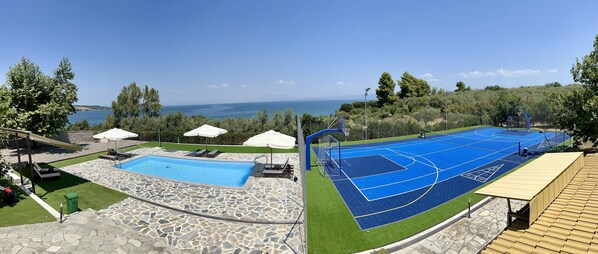 Sportplatz
