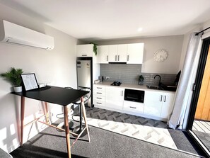 Dining/Kitchen
