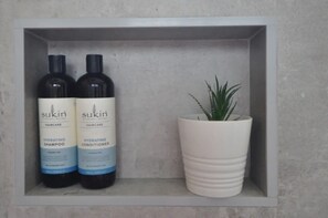 Bathroom amenities