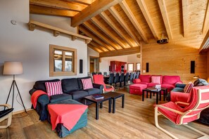 Living-dining room