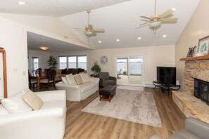 Large living room with lake views.