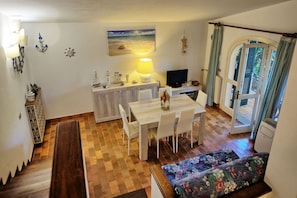Dining Room, Living Room