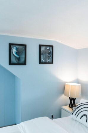 Room 1
