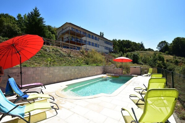 Piscine maison de vacances