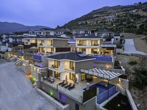 Brand new Villa Lina along with sister villas in the complex