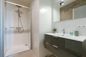 Bathroom with rain-shower