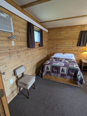 Room 6 - Two Full/Double Beds