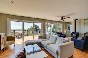 Living Room | Flat-Screen TV | Wood-Burning Stove | Ocean Views