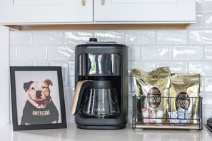 Café et/ou machine à café