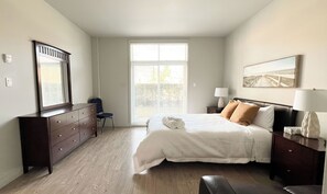 Bedroom (2)
