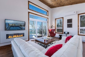 Living room with gas fireplace
