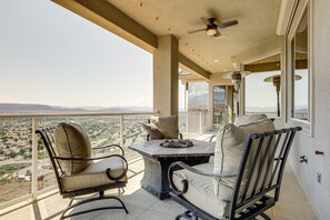 Private Balcony | Fire Table | Mountain Views