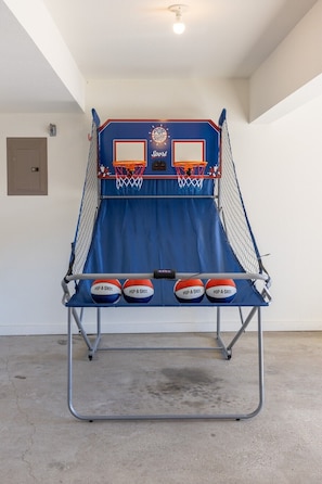 Spielezimmer