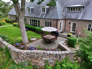 Front patio and garden