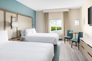 Unit with 2 Queen size beds