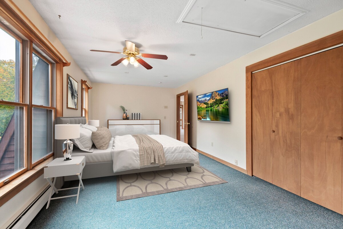 East Haddam Country Loft……
