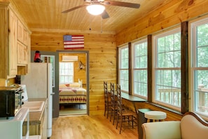 Kitchen | Dining Area