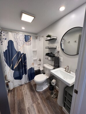 Bathroom with tub/shower combo