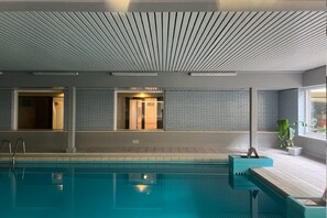 Piscina condivisa