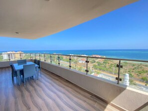 Vista a la playa o el mar