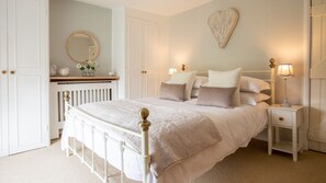 Bedroom One, High Pump Cottage, Bolthole Retreats