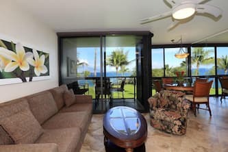 Kihei Surfside #511: Amazing Oceanfront Paradise with Stunning Views
