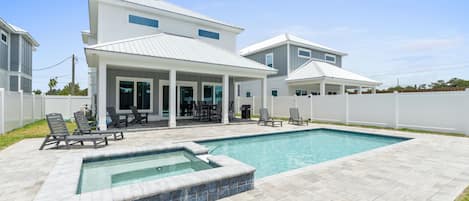 Beach House with Private Pool - Totally Beachin