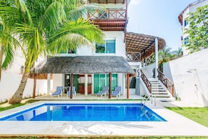Casa Katalina is an adult-only property