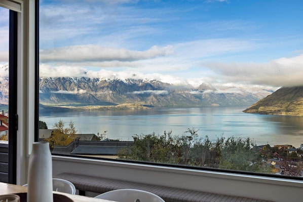 Lake Wakatipu and the Remarkables