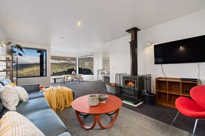 Lounge and fireplace