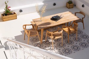 Patio (2)