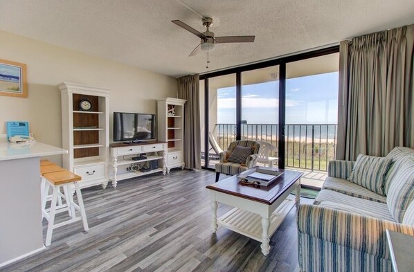 Atlantic Towers 204-large-001-011-Main Living Area-1500x986-72dpi