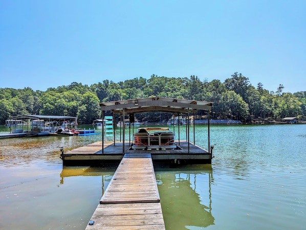 Private Dock with Boat Rental Available, inquire for pricing.