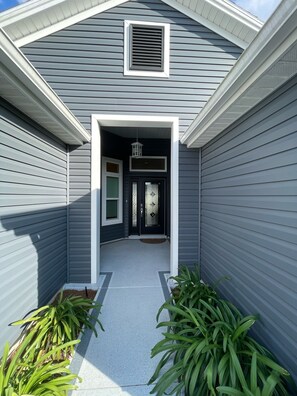 Entry way and front door