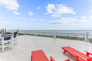 Upper Deck Area