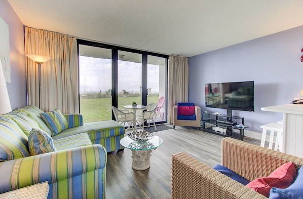Atlantic Towers 102-print-001-037-Main Living Area-4200x2758-300dpi