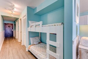 Atlantic Towers 306-large-016-030-Hall Bunks-1500x1000-72dpi