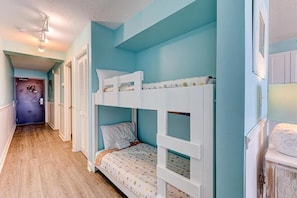 Atlantic Towers 306-large-016-030-Hall Bunks-1500x1000-72dpi