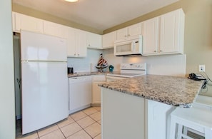 Atlantic Towers 610-large-010-008-Kitchen-1500x986-72dpi
