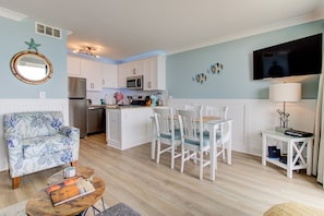 Atlantic Towers 304-print-008-063-Main Living Area-4200x2804-300dpi
