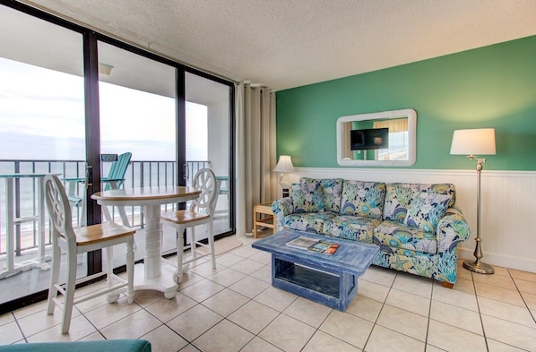 Atlantic Towers 701-print-003-035-Main Living Area-4200x2760-300dpi