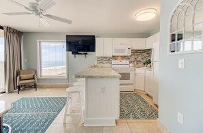 Atlantic Towers 714-print-007-006-KitchenBreakfast Bar-4200x2760-300dpi