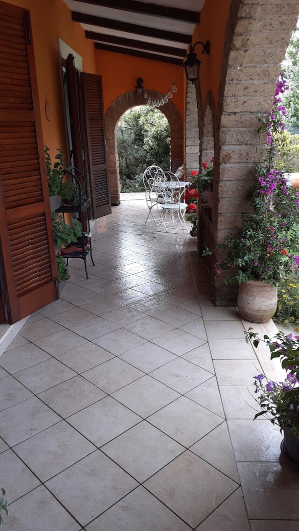 Terrace/patio