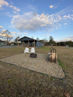 The Branch w/Fire Pit