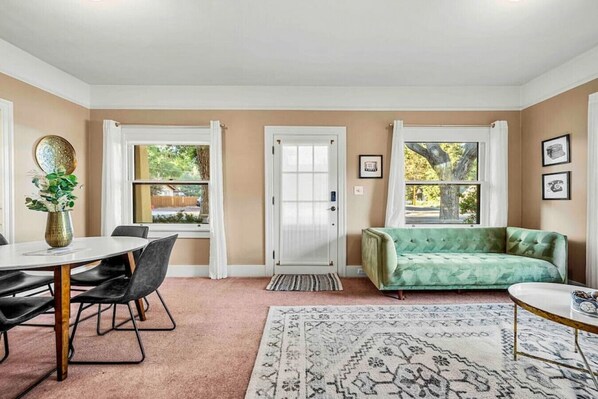 Comfortable living room area is a great place to gather with your loved ones!