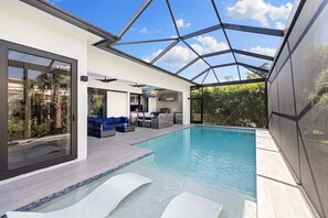 Lanai/pool area